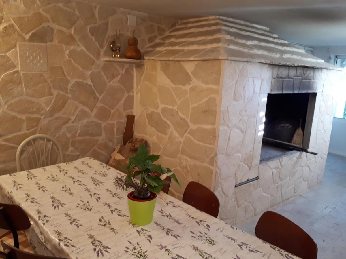 Apartman Igor Podgora Exterior foto