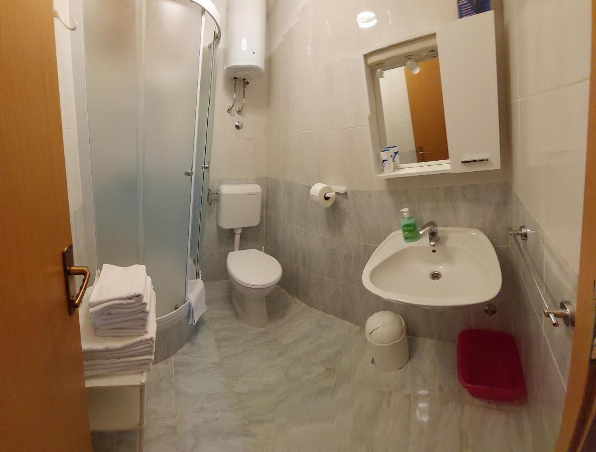 Apartman Igor Podgora Exterior foto